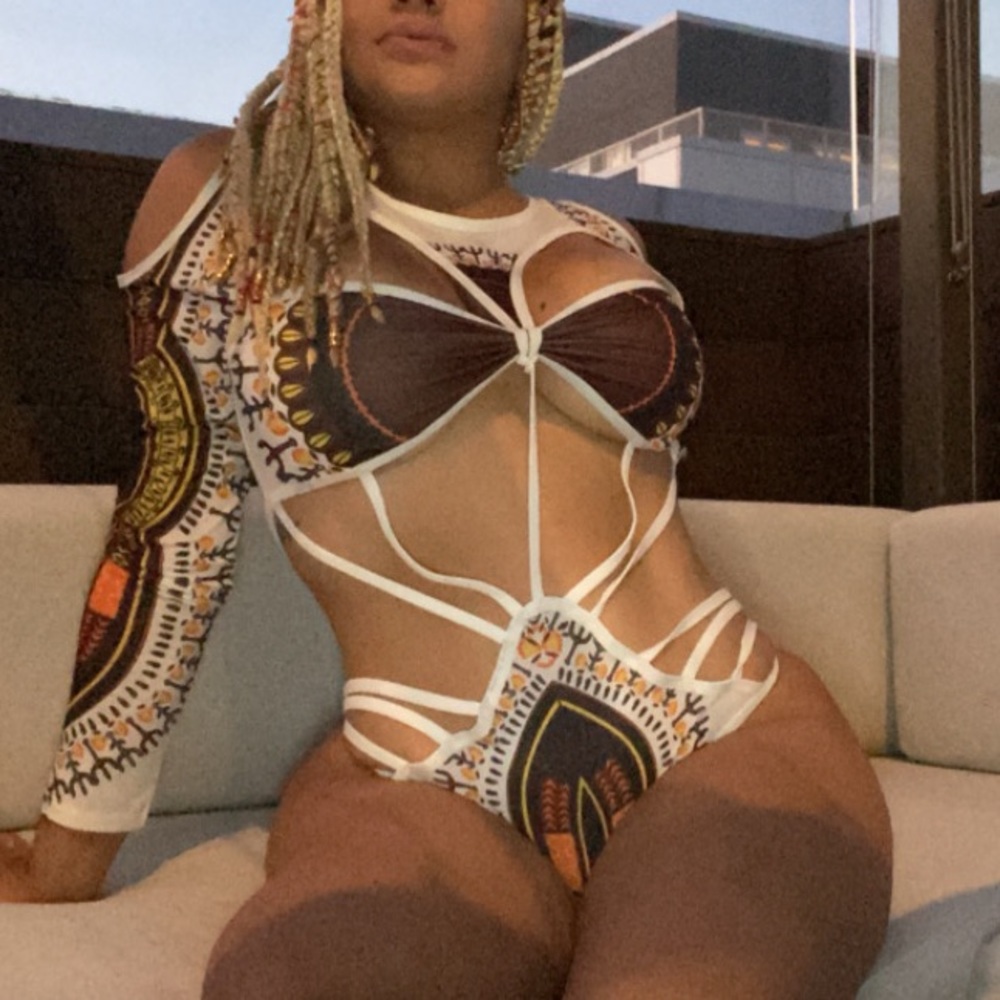 Bathing suit